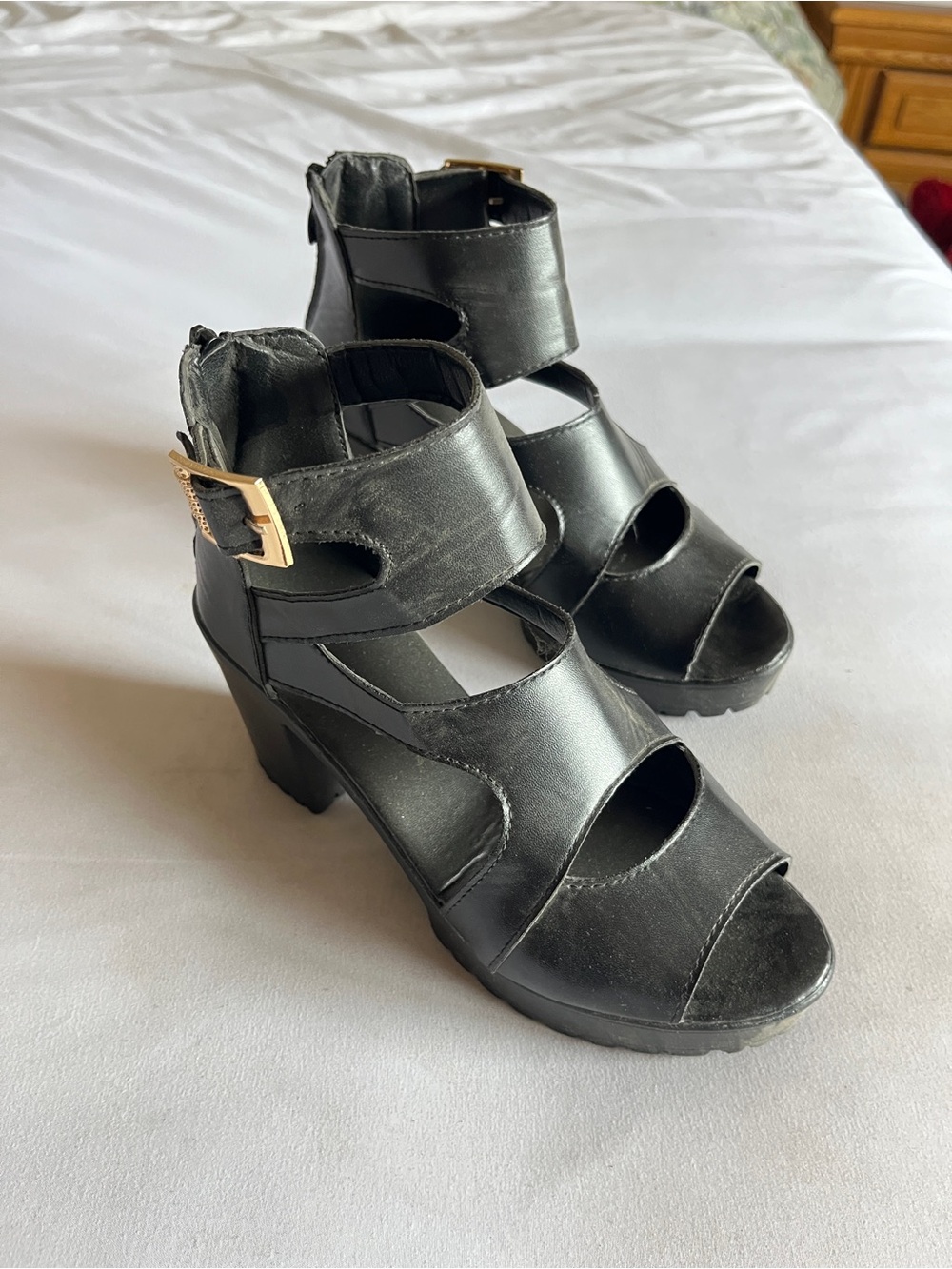 Black Chunky Platform Heel Strappy Sandals Sz 36
